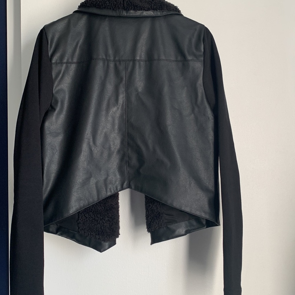 Black Jack Leather Jacket Size Medium - image 3